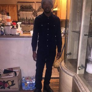 Meet your Posher, Derek